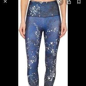 Onzie, constellation leggings
